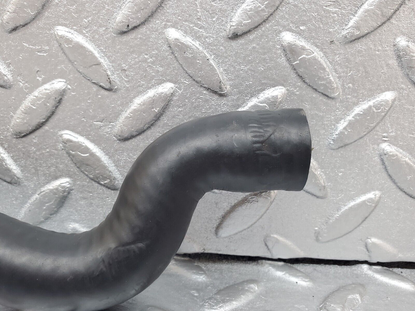 44458 Mercedes-Benz W123 280E Heater Hose Pipe 1238321693
