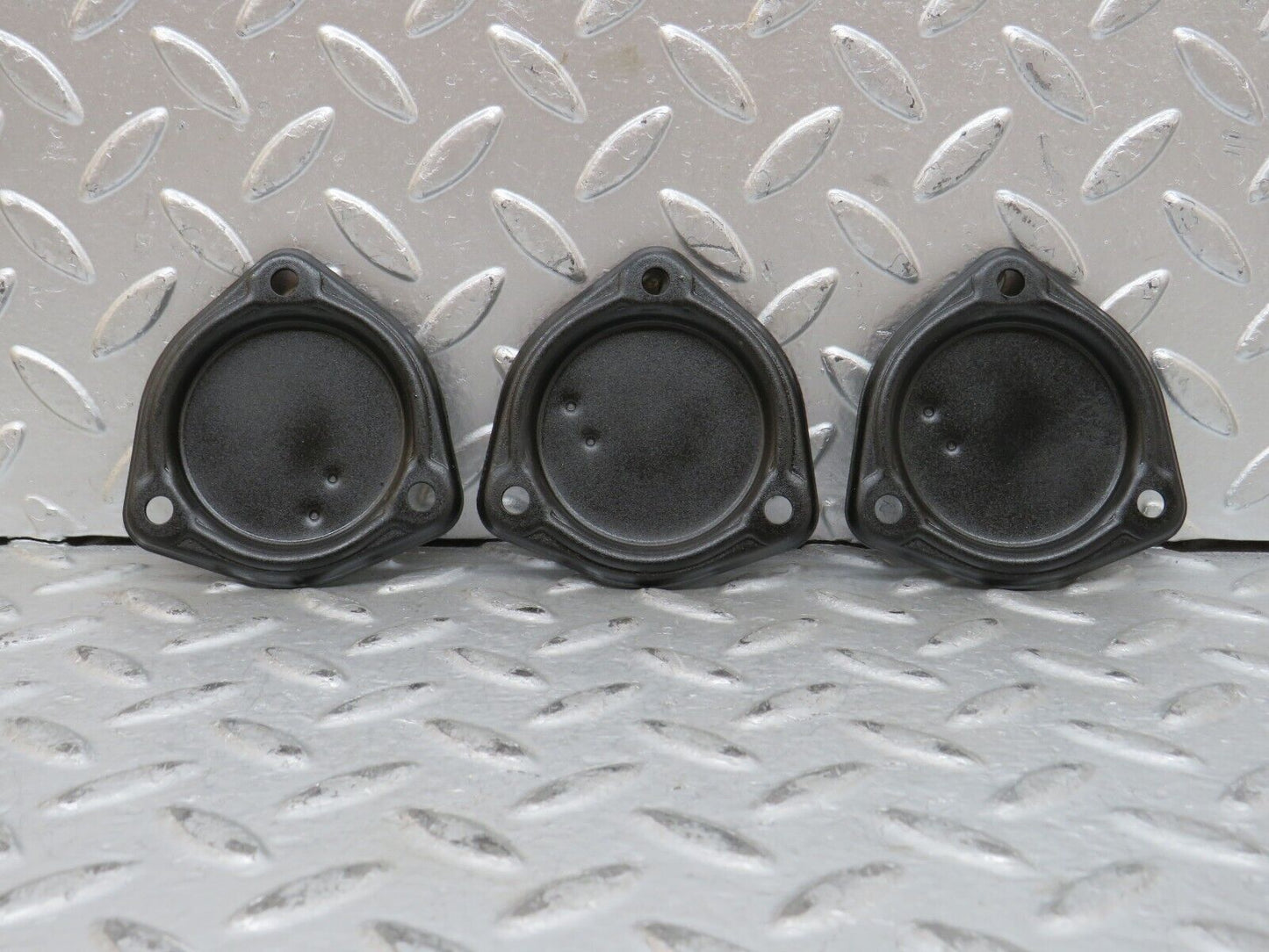28164 Mercedes-Benz W123 280E Camshaft Access Cover Plate Set