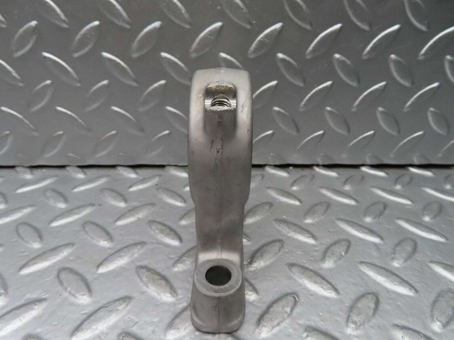 20646 Mercedes-Benz R107 450SL Camshaft Tower Bearing 1160512718