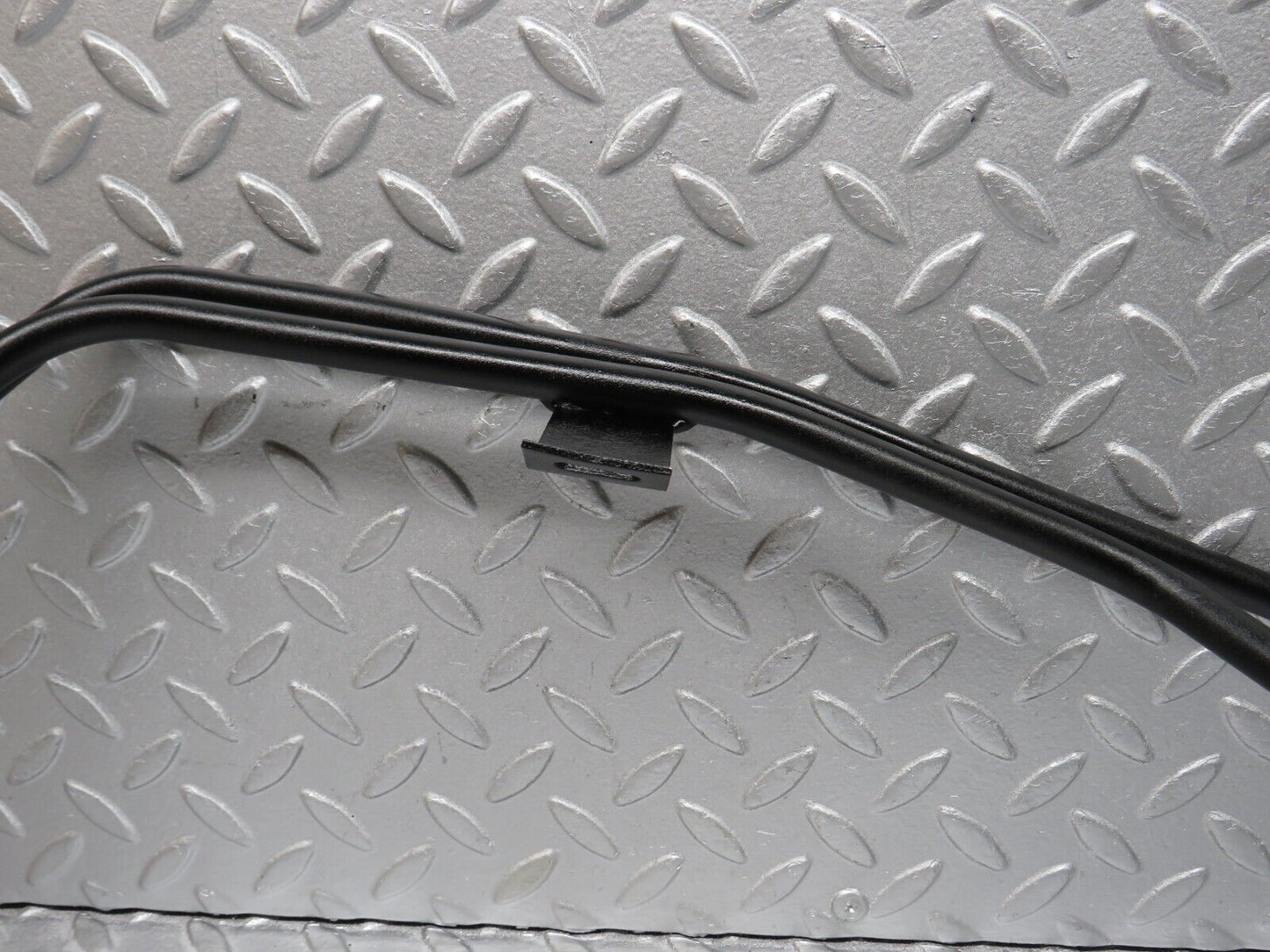 40122 Mercedes-Benz R107 350SL Power Steering Oil Cooler Pipe