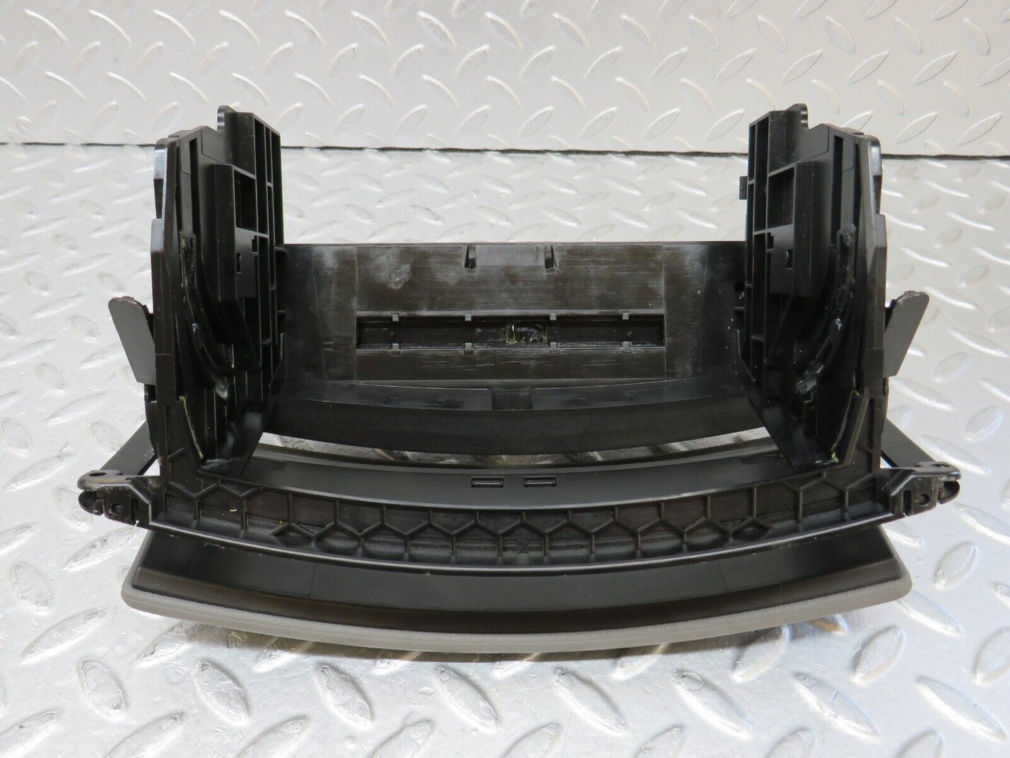 35194 Mercedes-Benz W221 Centre Console CD Player Cover 2216800834