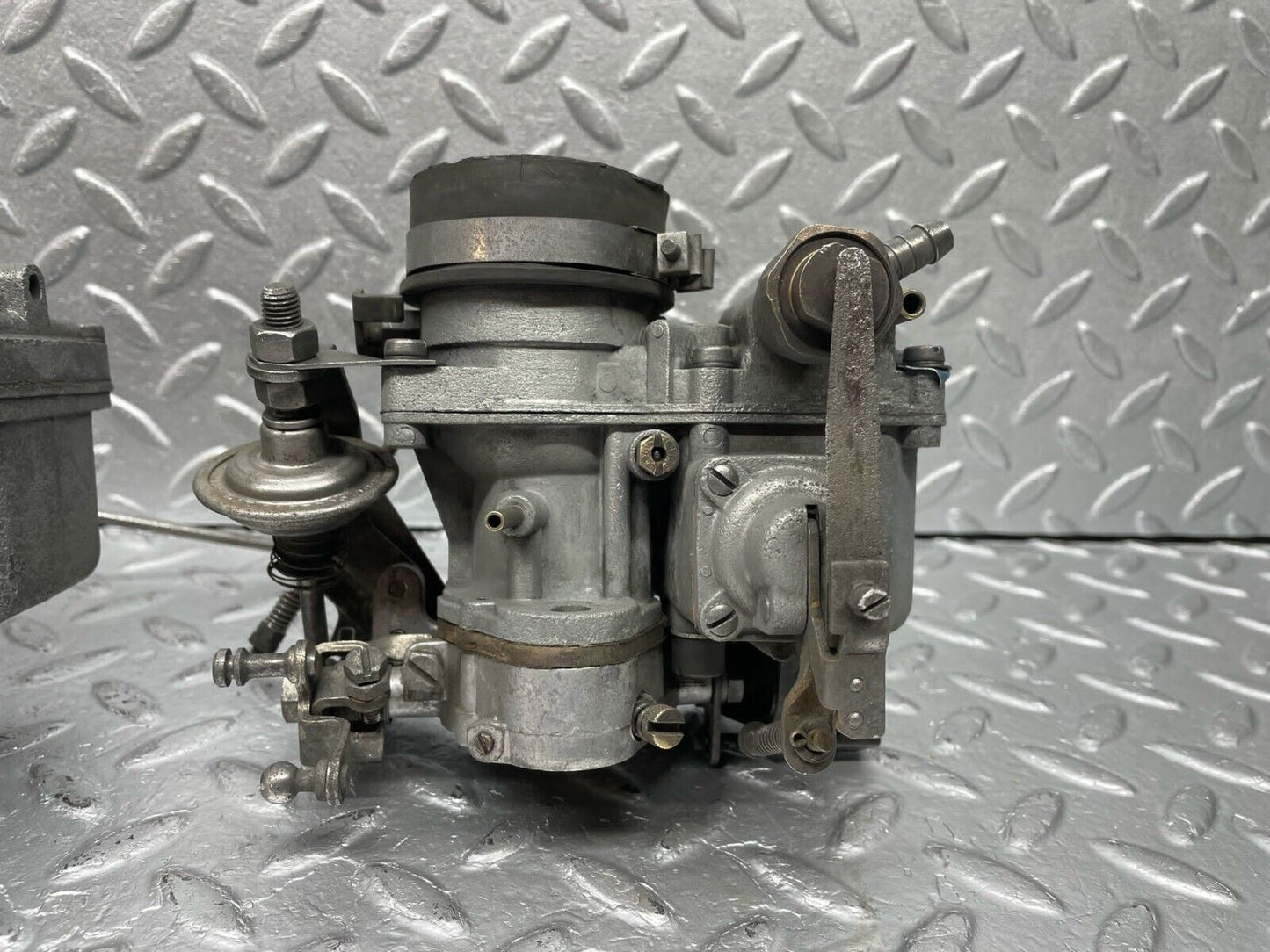 40401 Mercedes-Benz W110 230 Carburetor SOLEX 38 PDSI-2