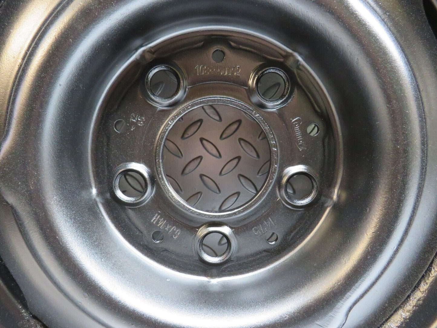 39049 Mercedes-Benz Steel Wheel Set 6Jx14H2 1084000002