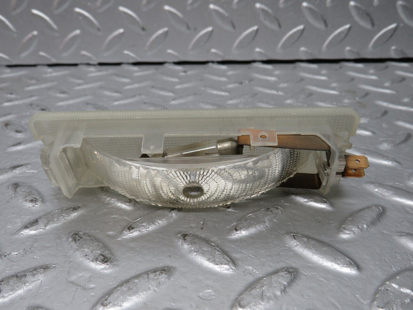 32040 Mercedes-Benz W123 230E Rear Interior Dome Light 2018200001