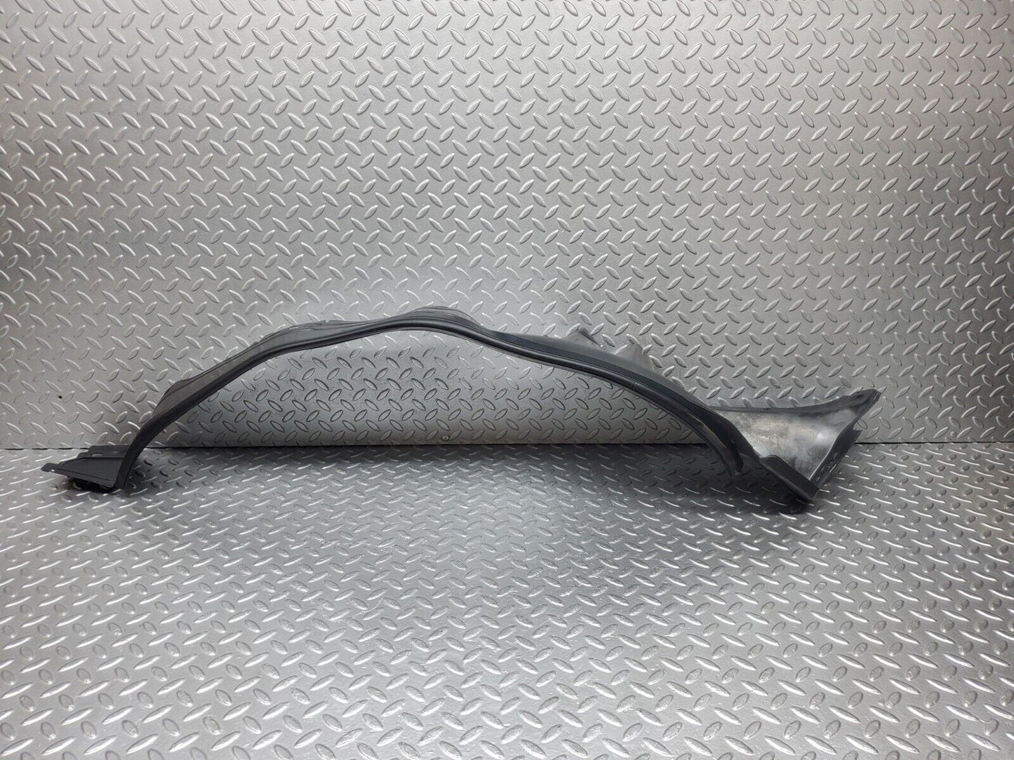 44877 Mercedes-Benz W124 220E Front Left Inner Fender Splash Guard 1248840735