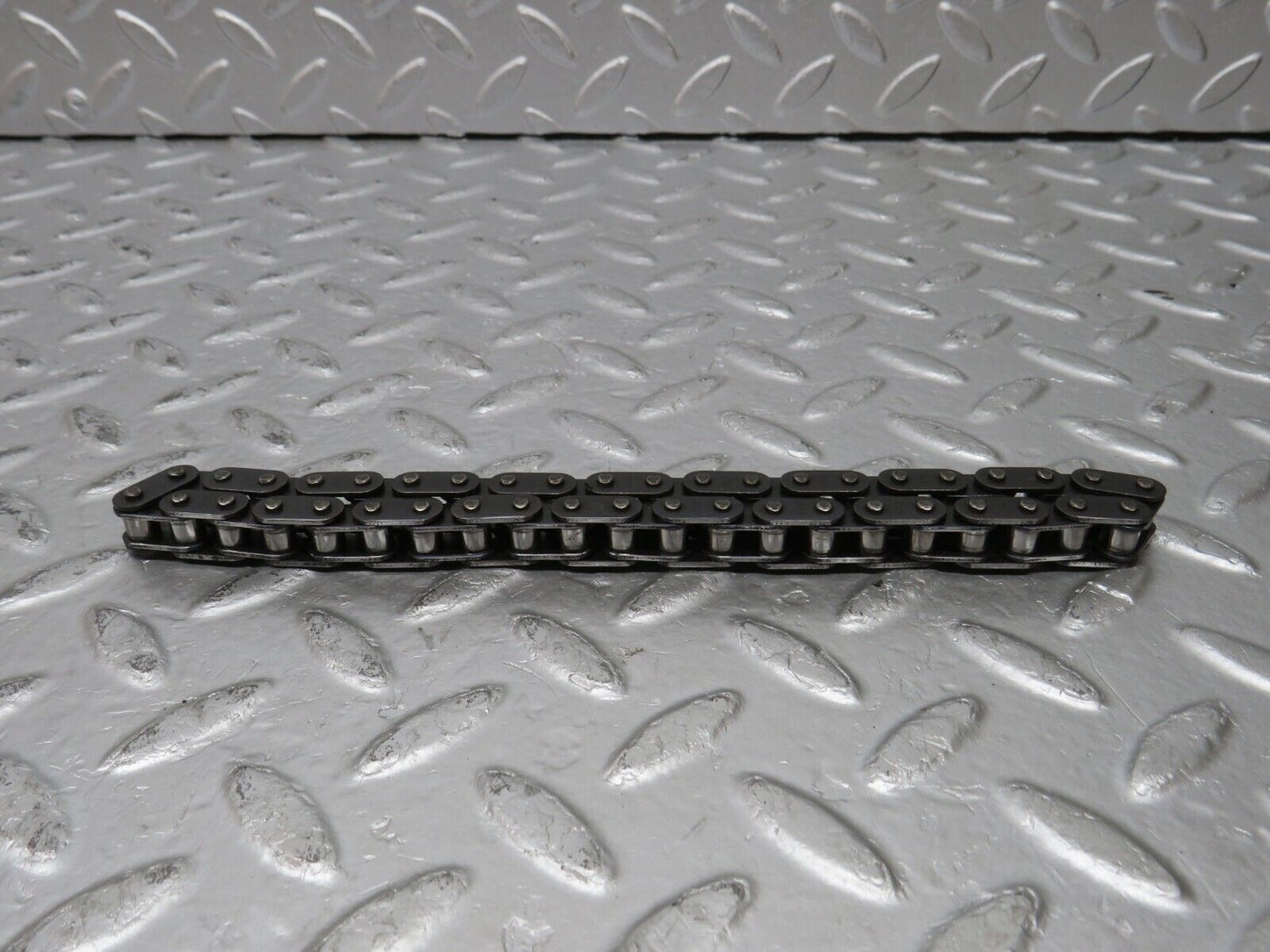 32821 Mercedes-Benz C107 R107 350 V8 Oil Pump Chain