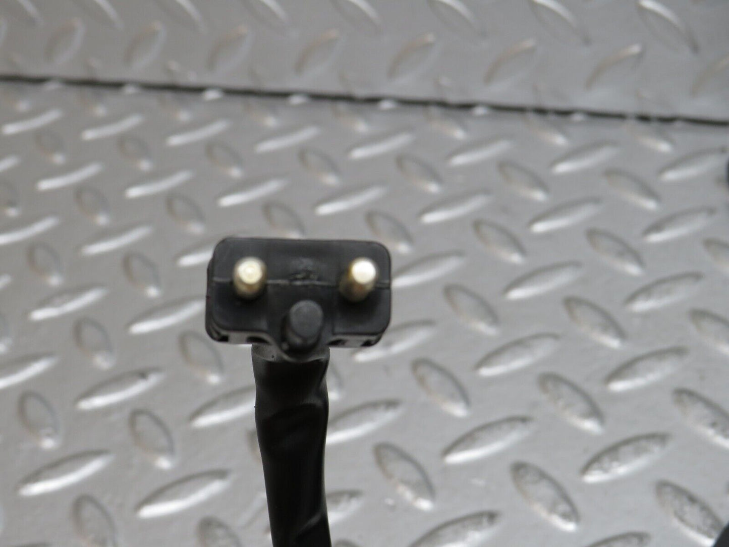 28119 Mercedes-Benz W123 280E Sunroof Motor With Bracket 0008202807