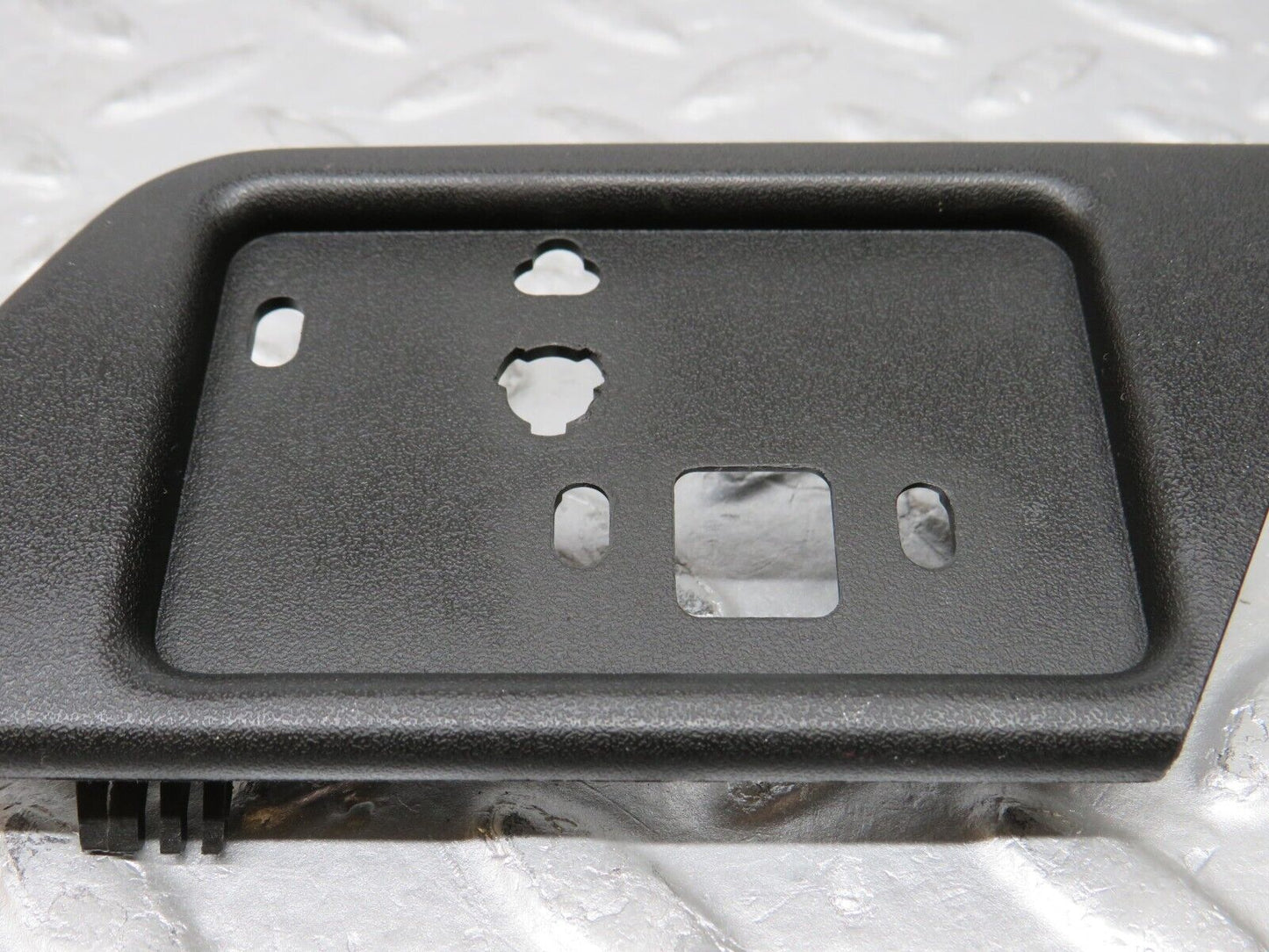 37766 Mercedes-Benz A124 320E Cabriolet Front Left Seat Electric Adjustment Trim A3042LI