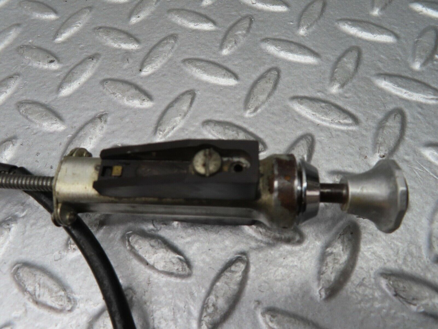 18642 Mercedes-Benz W120 W121 Ponton Choke Cables With Knob