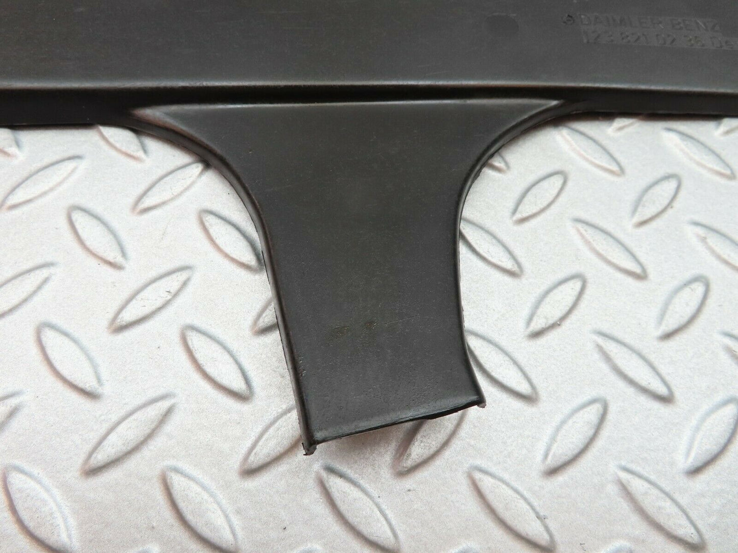 5684 Mercedes-Benz W123 200 Cable Channel Cover Rear Right 1238210236