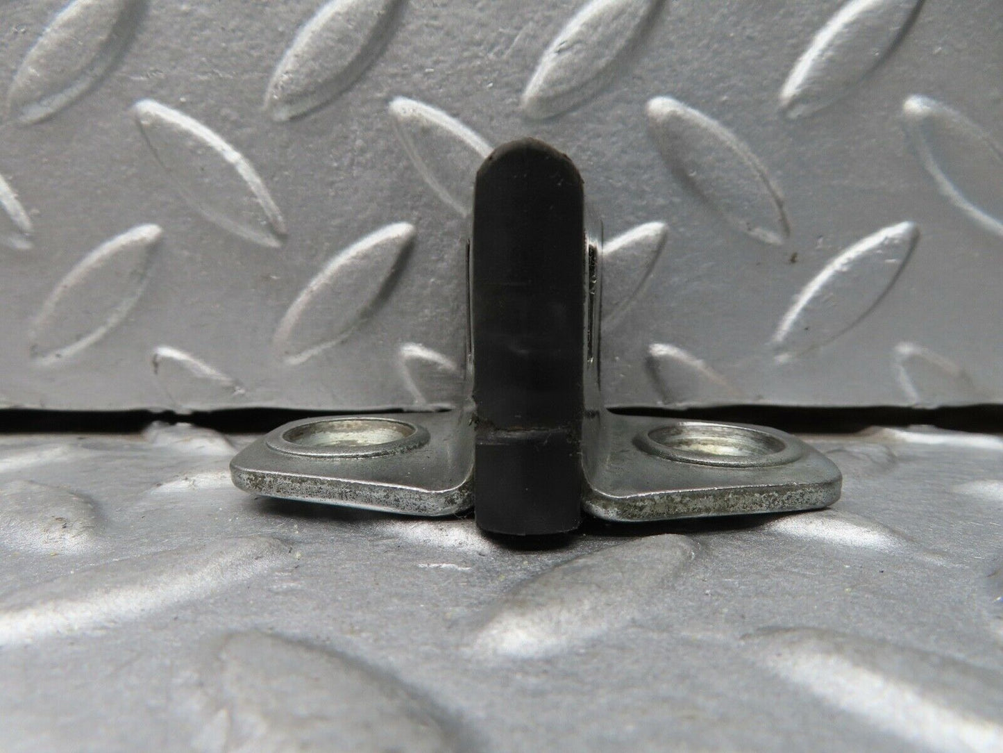 17316 Mercedes-Benz R129 300SL Coupe Door Lock Latch