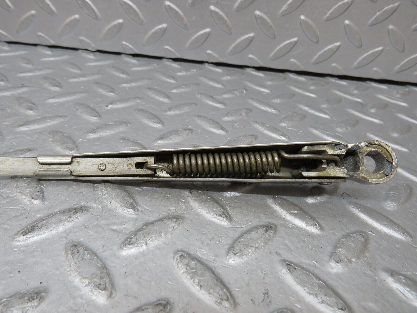 35742 Mercedes-Benz W108 Chrome Windscreen Wiper Arm Right