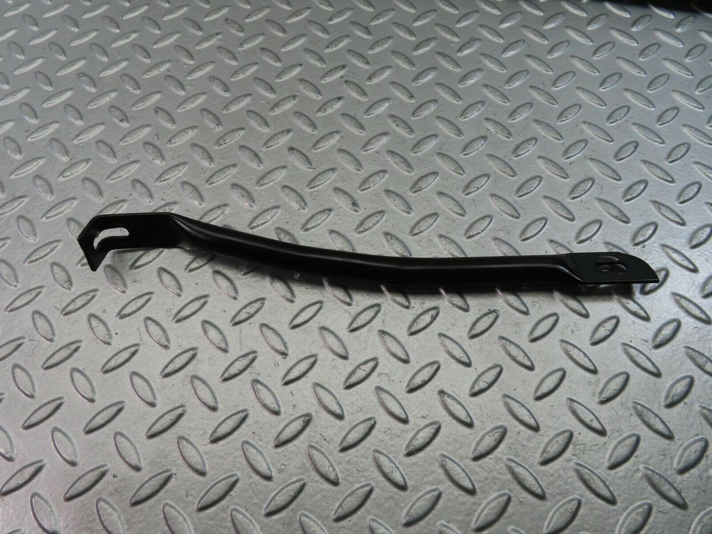 9430 Mercedes-Benz C124 300CE Coupe Dashboard Bracket