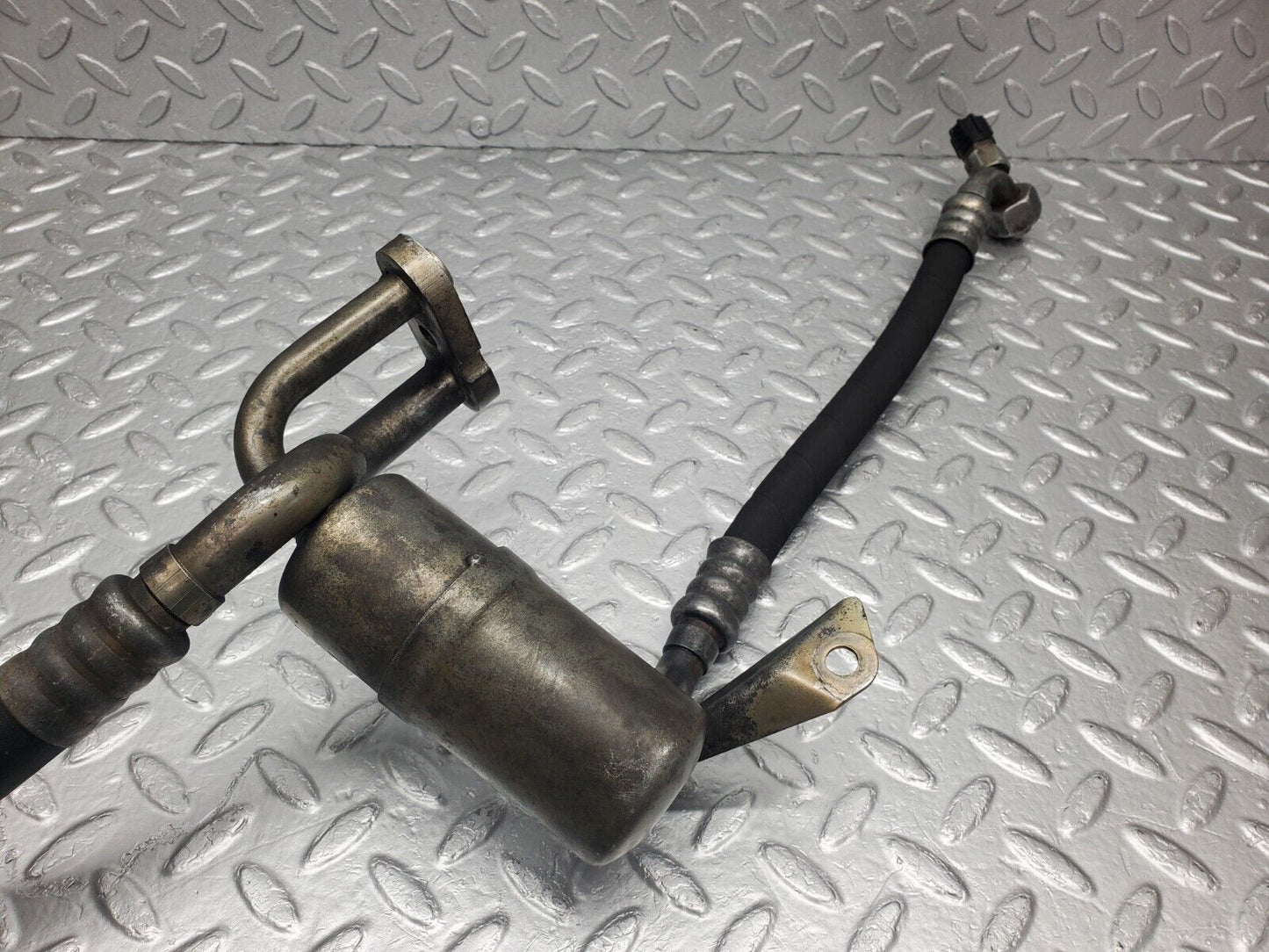46230 Mercedes-Benz W124 280E Air Conditioning Hose Pipe With Dryer
