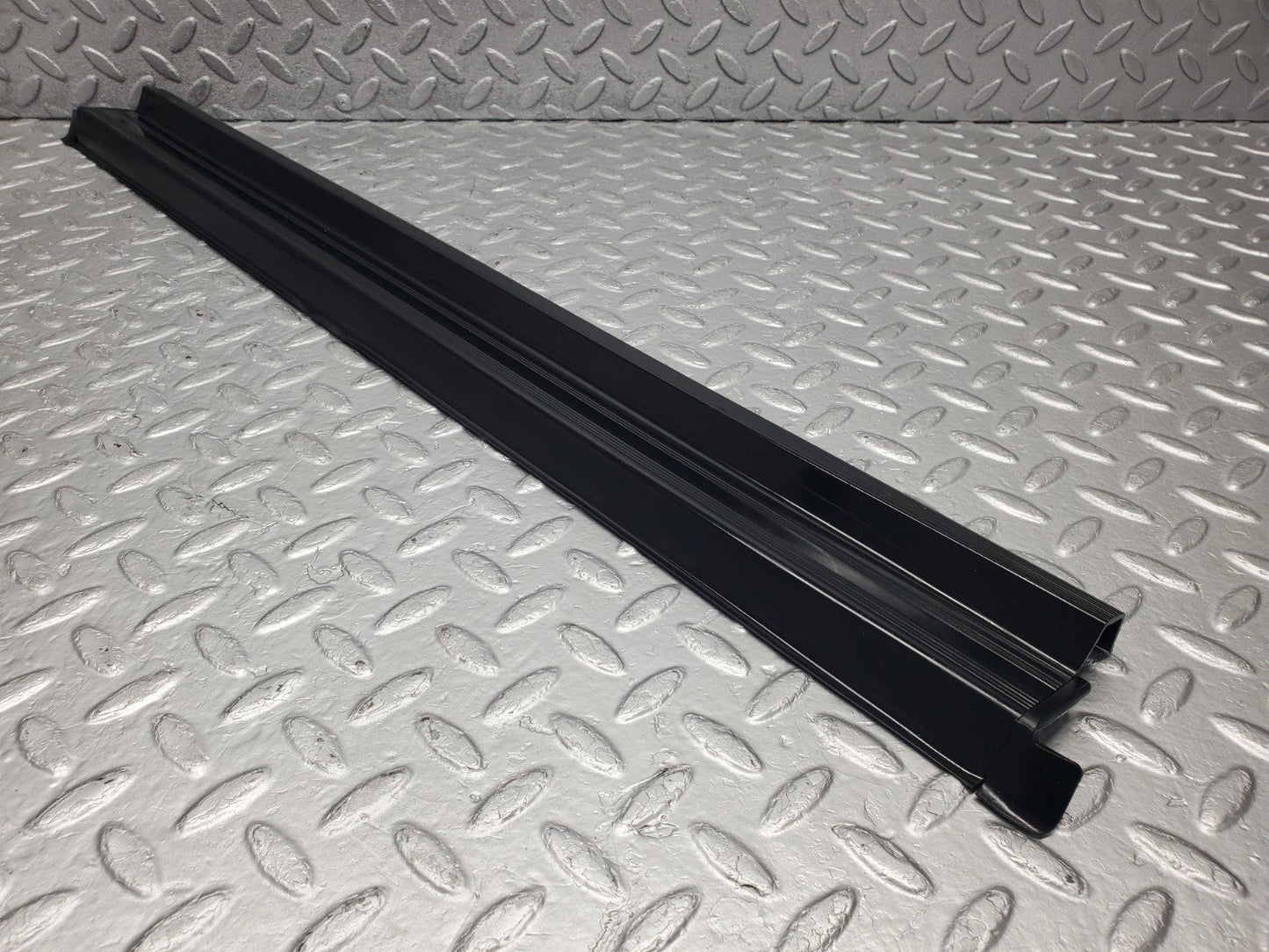 W201 Baby Benz front left door sill used OEM