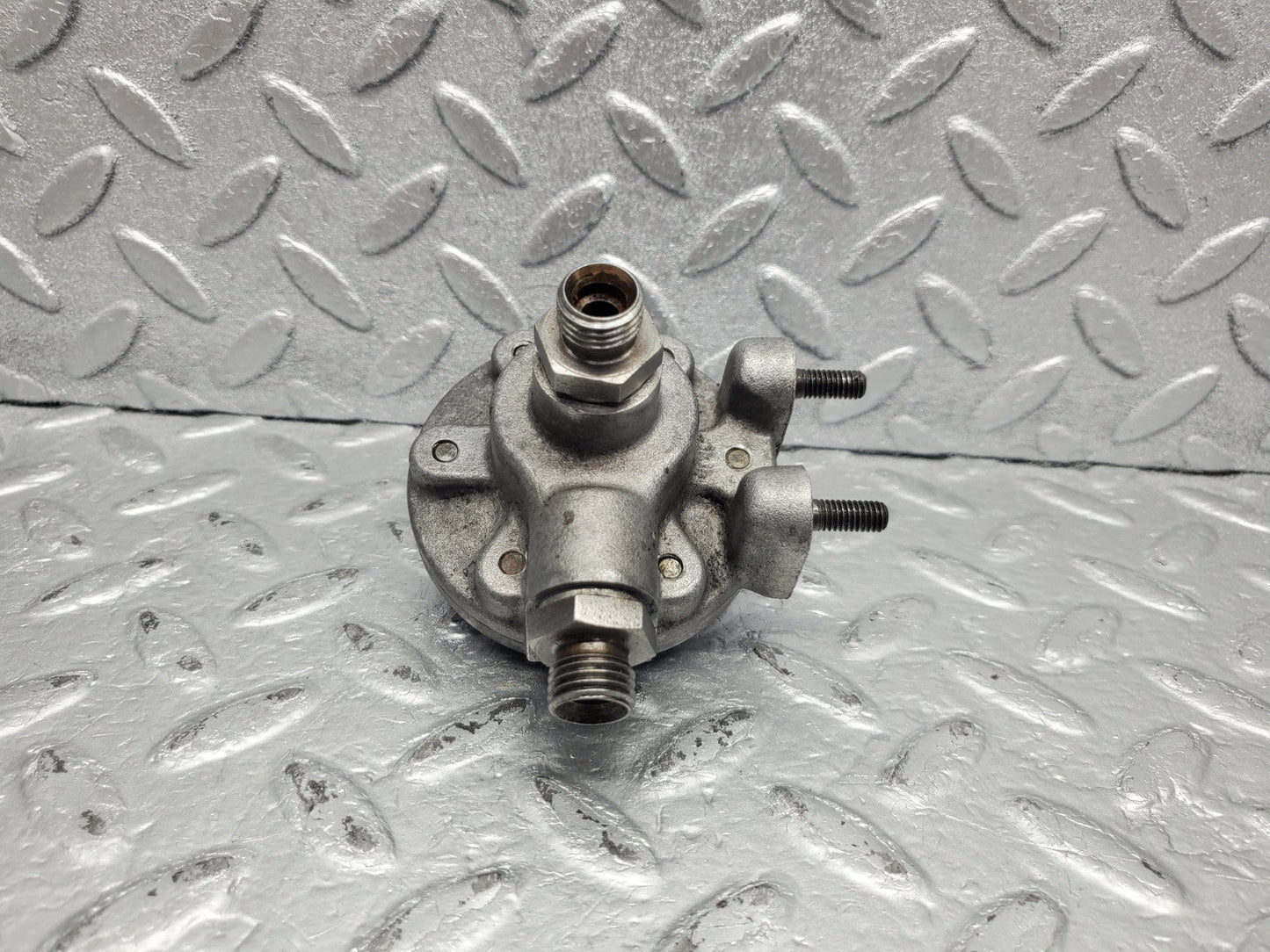 W112 fuel backflow damper regulator used OEM