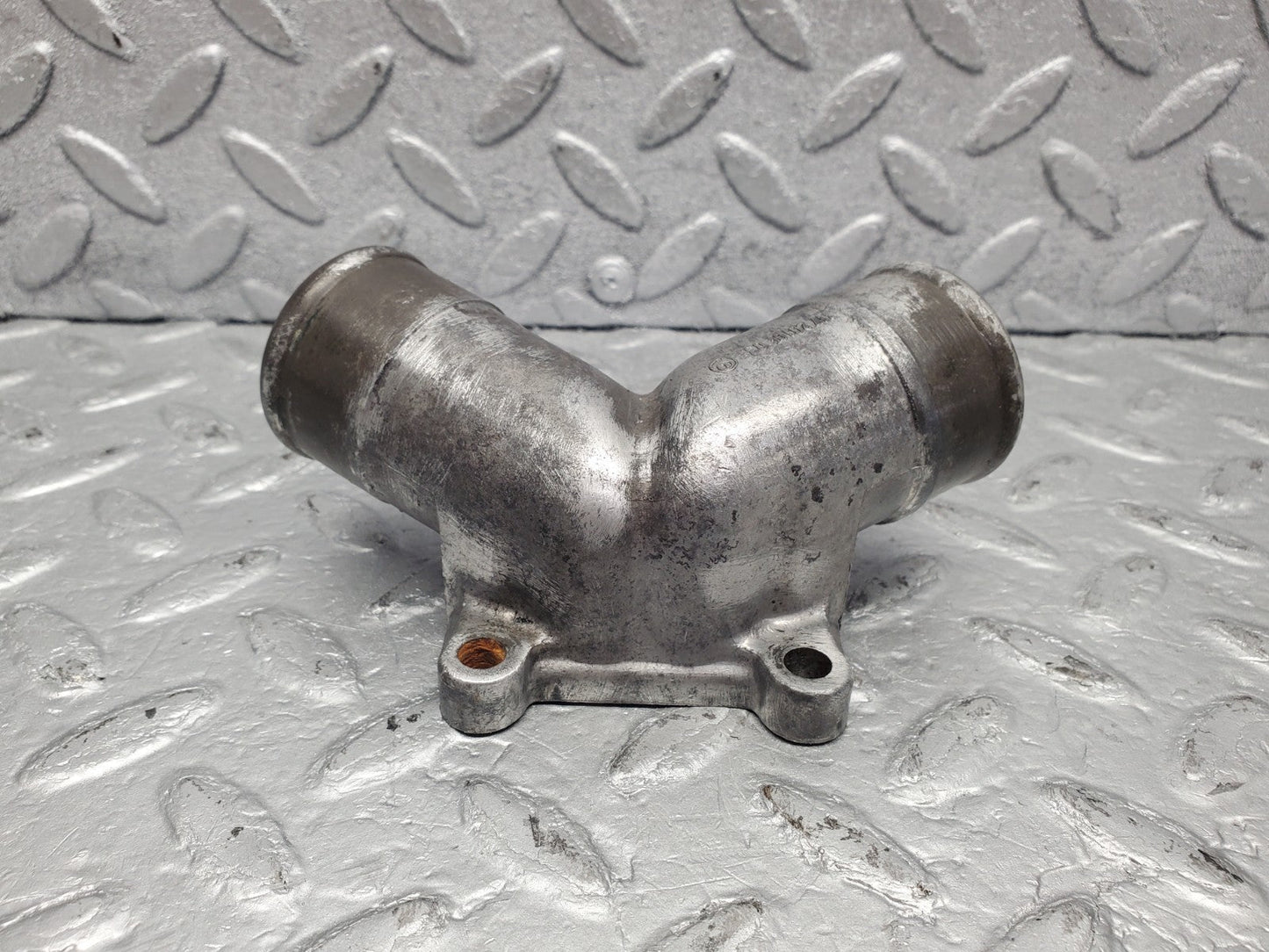 W126 Coupe thermostat housing used OEM