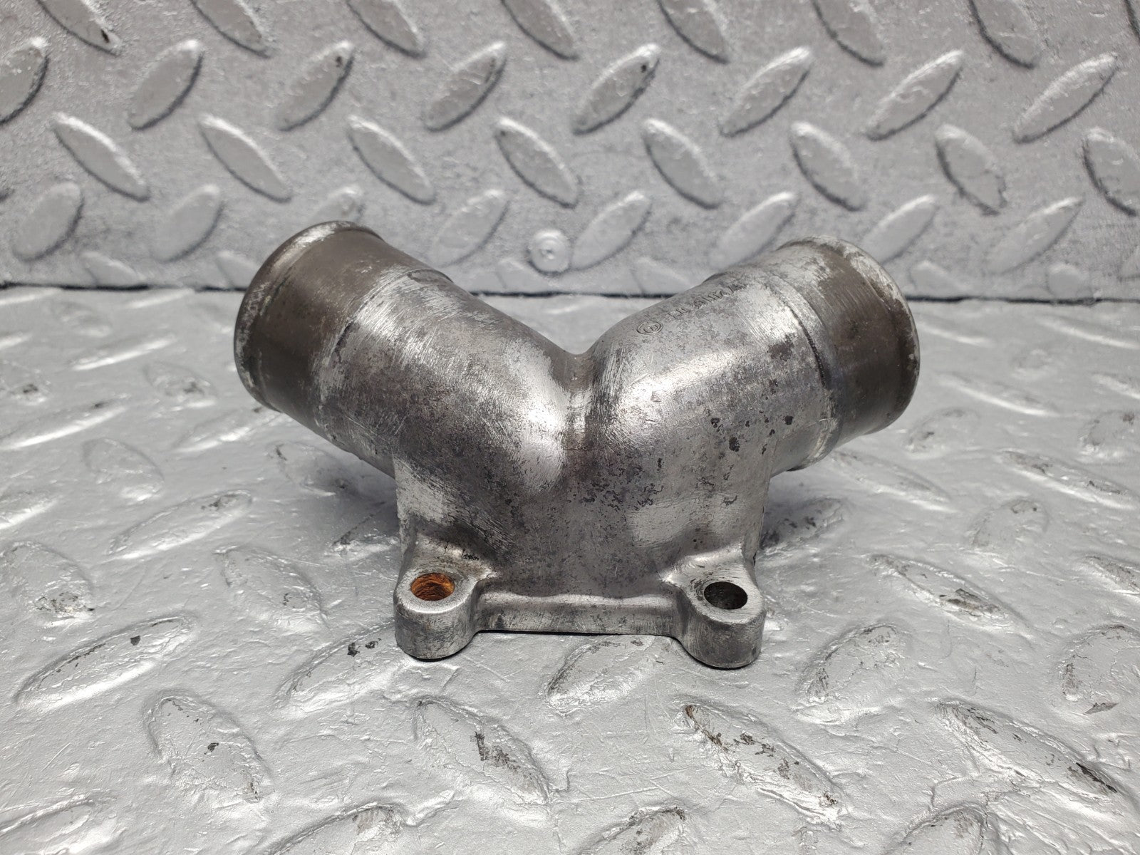 W126 Coupe thermostat housing used OEM