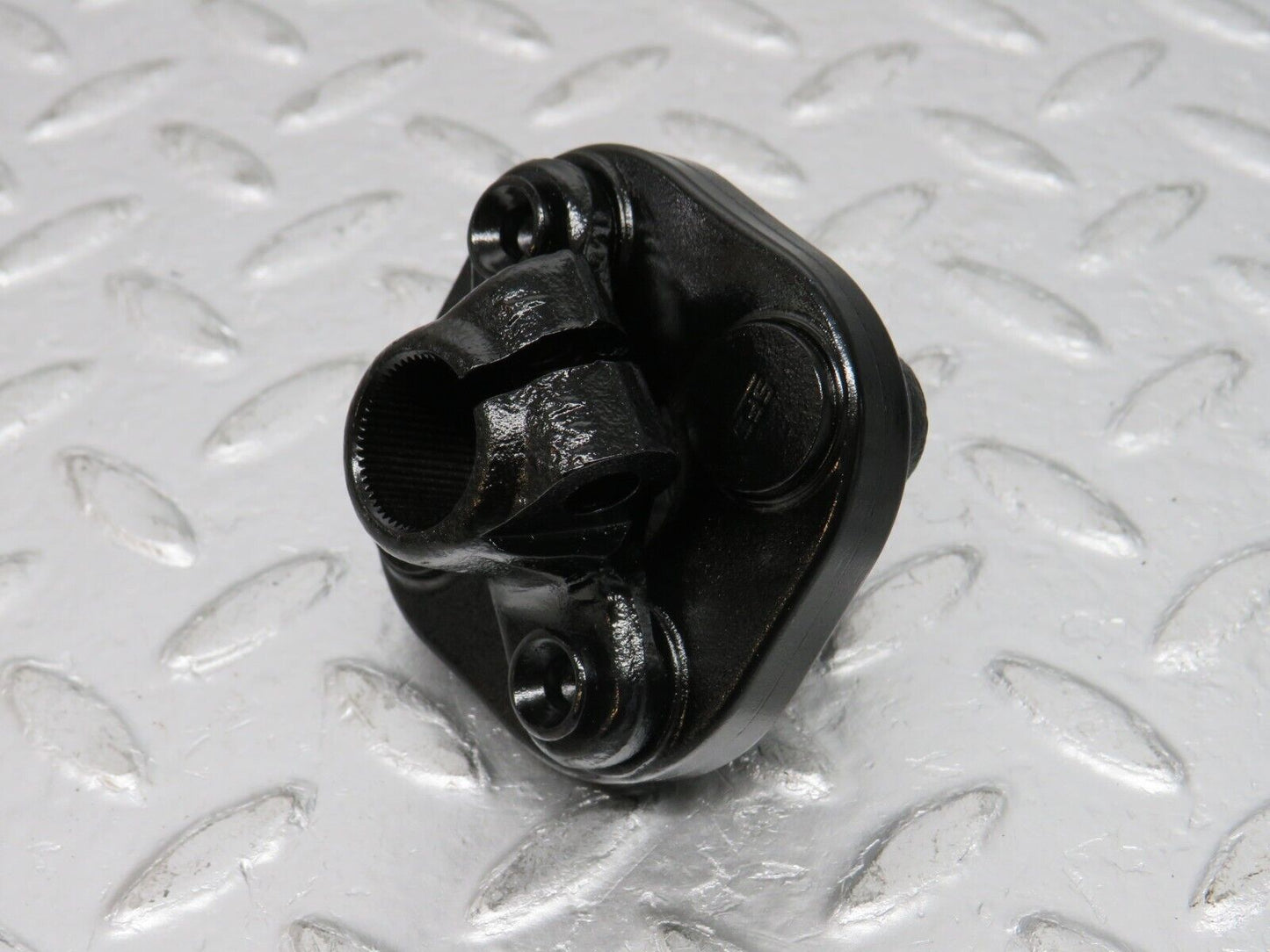 32548 Mercedes-Benz S124 300TE Wagon Steering Column Lower Shaft Connector