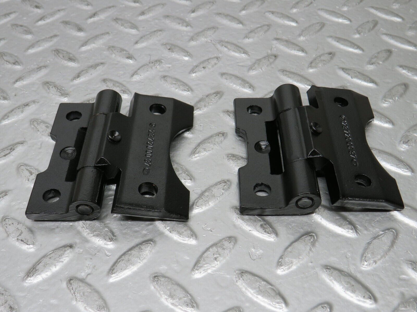29721 Mercedes-Benz W123 230E Door Hinge Left 1237200037