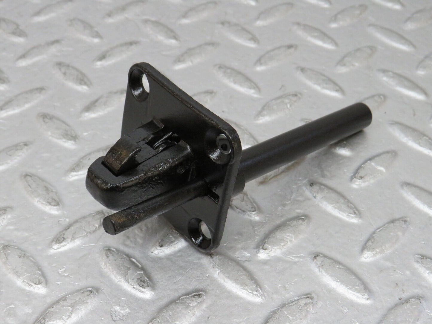 35708 Mercedes-Benz W108 Bonnet Lock Latch
