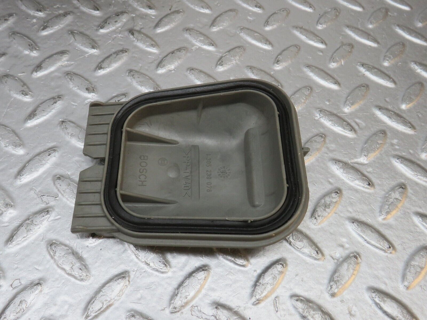39679 Mercedes-Benz R129 320SL Headlight Bosch Left Side 0301090721 1298207361