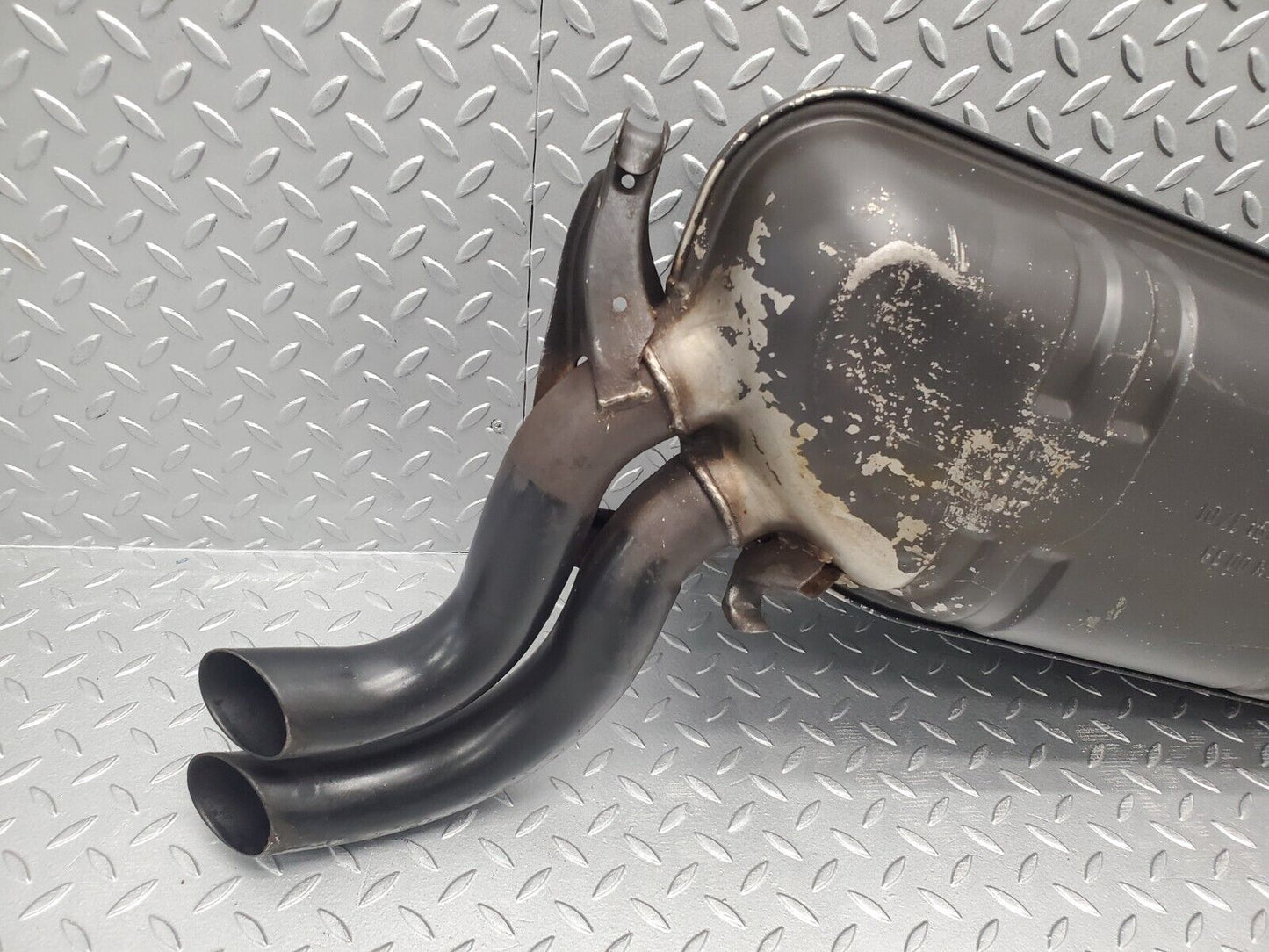 46062 Mercedes-Benz W126 420SE Exhaust Rear Silencer 1264913701