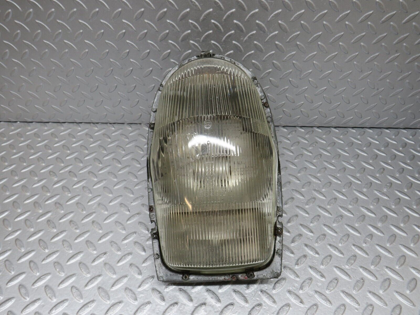 35863 Mercedes-Benz W108 Headlight Bosch 1305630023