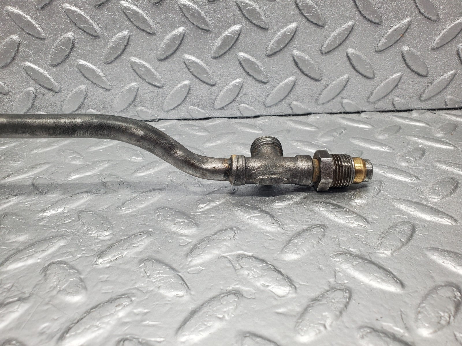 W112 throttle body hose pipe used OEM