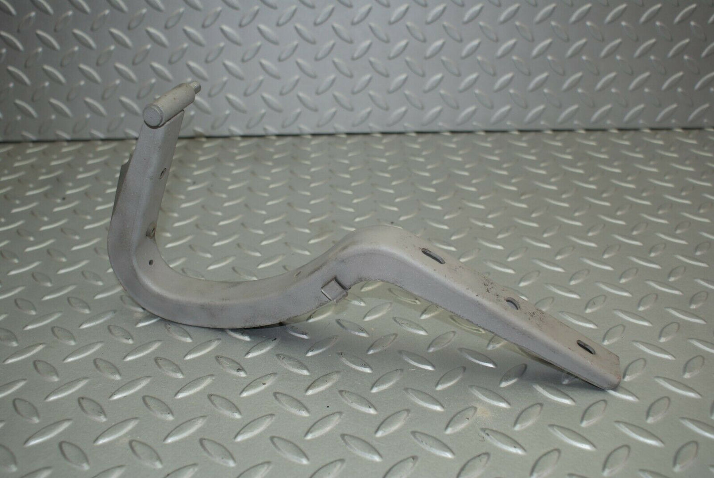 2709 Mercedes-Benz C107 350SLC Coupe Trunk Lid Hinges Right Side