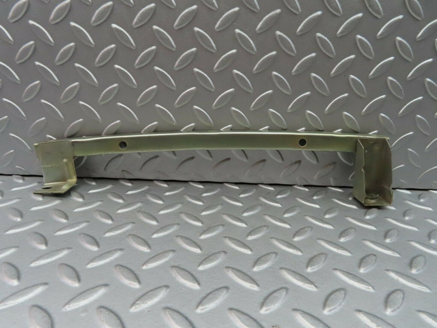 5787 Mercedes-Benz W123 200 Rear Right Window Channel