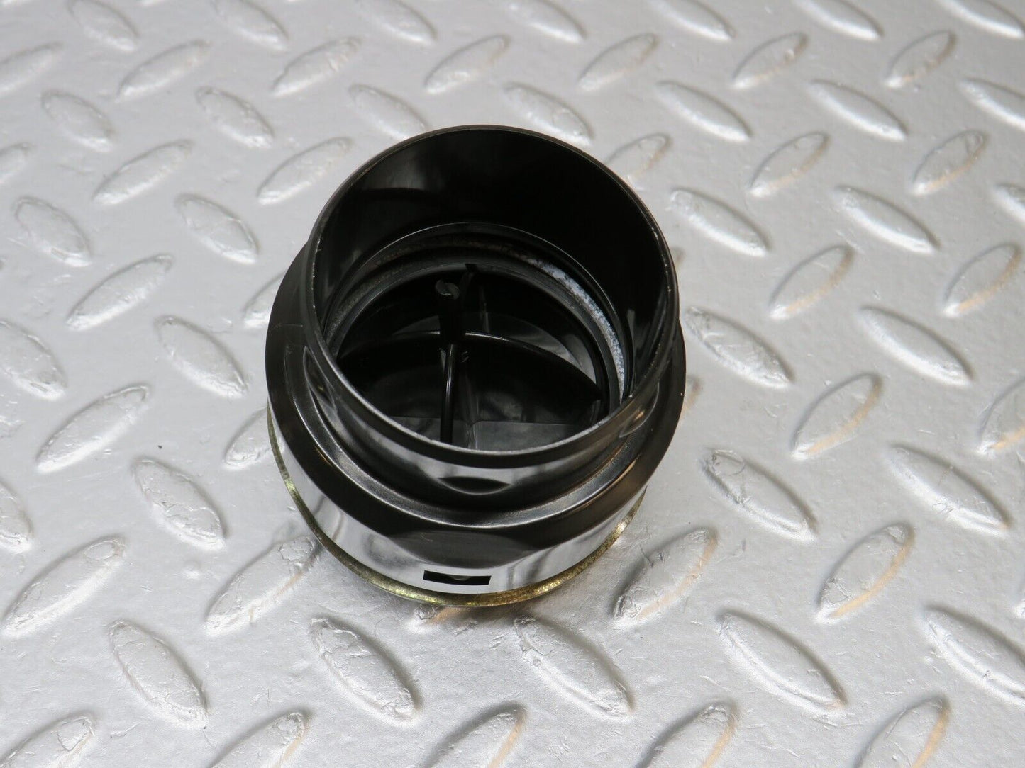 39821 Mercedes-Benz R107 350SL Dashboard Air Vent