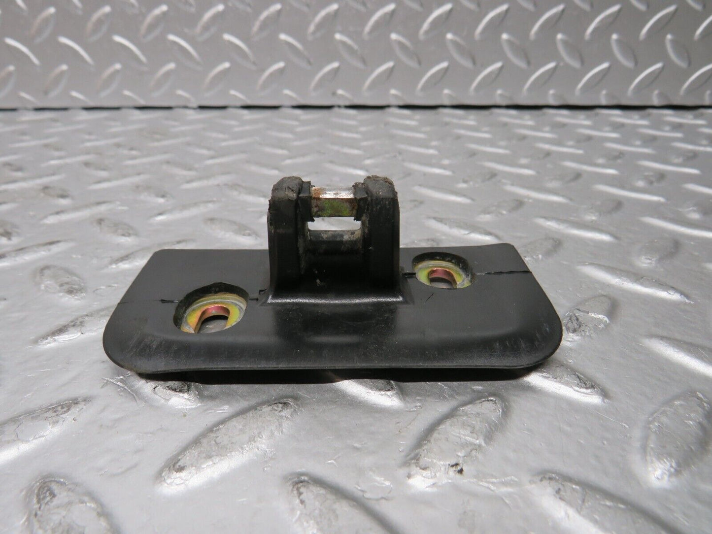 30338 Mercedes-Benz W124 230E Trunk Lock Latch