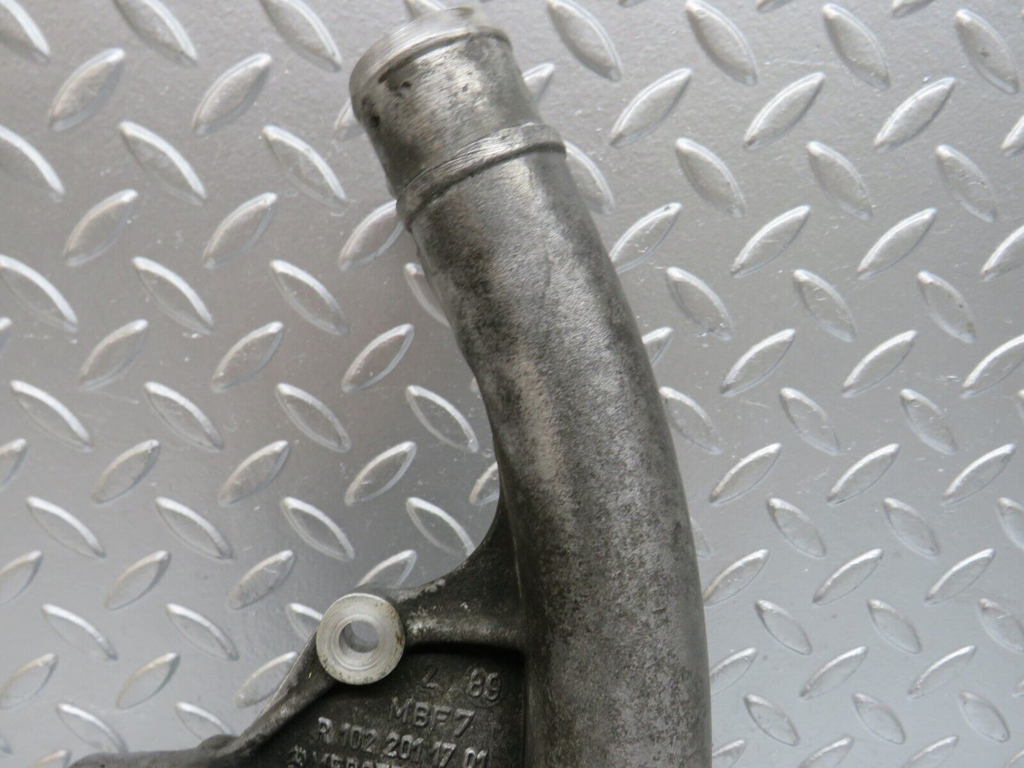 29508 Mercedes-Benz W124 230E Water Pump 1022011701