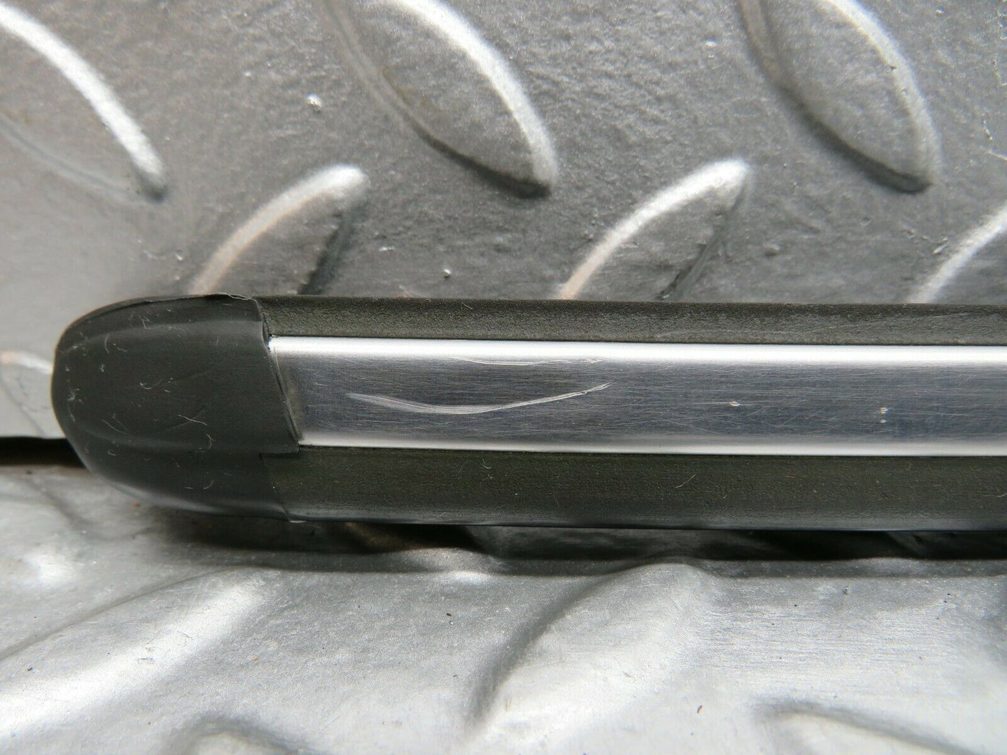 22023 Mercedes-Benz S123 280TE Front Left Fender Wing Centre Moulding Trim