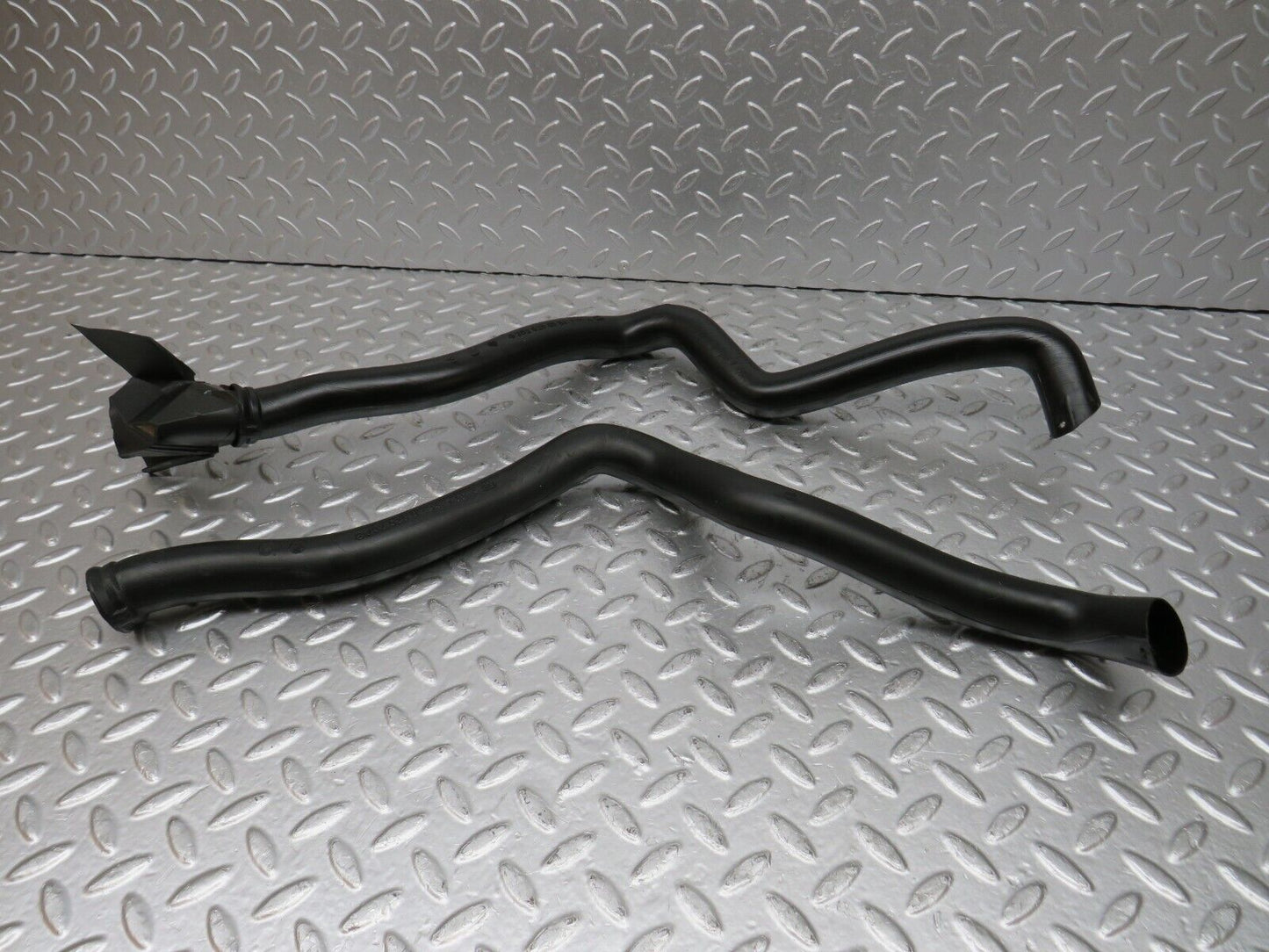 33425 Mercedes-Benz W202 C180 Water Drain Hose Pair 2026280094 2026280194