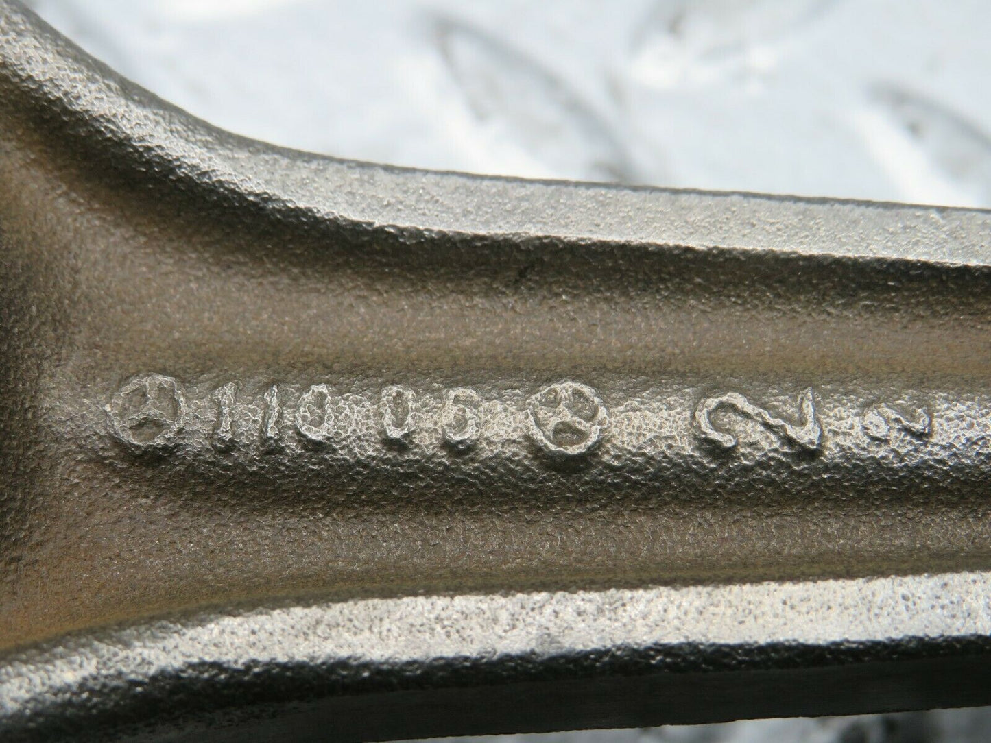 22208 Mercedes-Benz S123 280TE Piston With Connecting Rod 85.975 mm