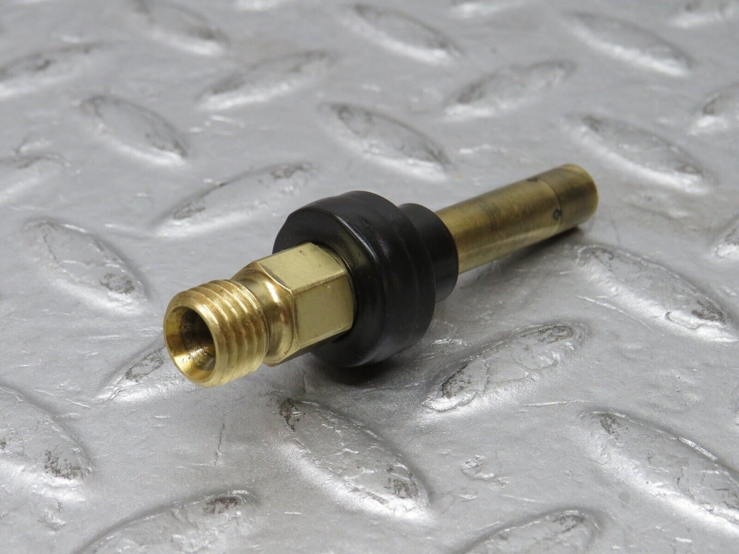 36702 Mercedes-Benz W201 190E Fuel Injector 0437502047
