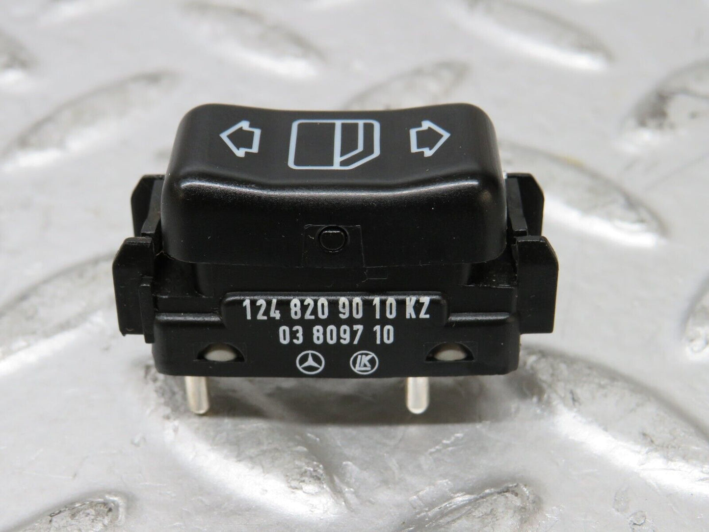 27565 Mercedes-Benz S124 300TE Electric Window Switch Right Side 1248209010