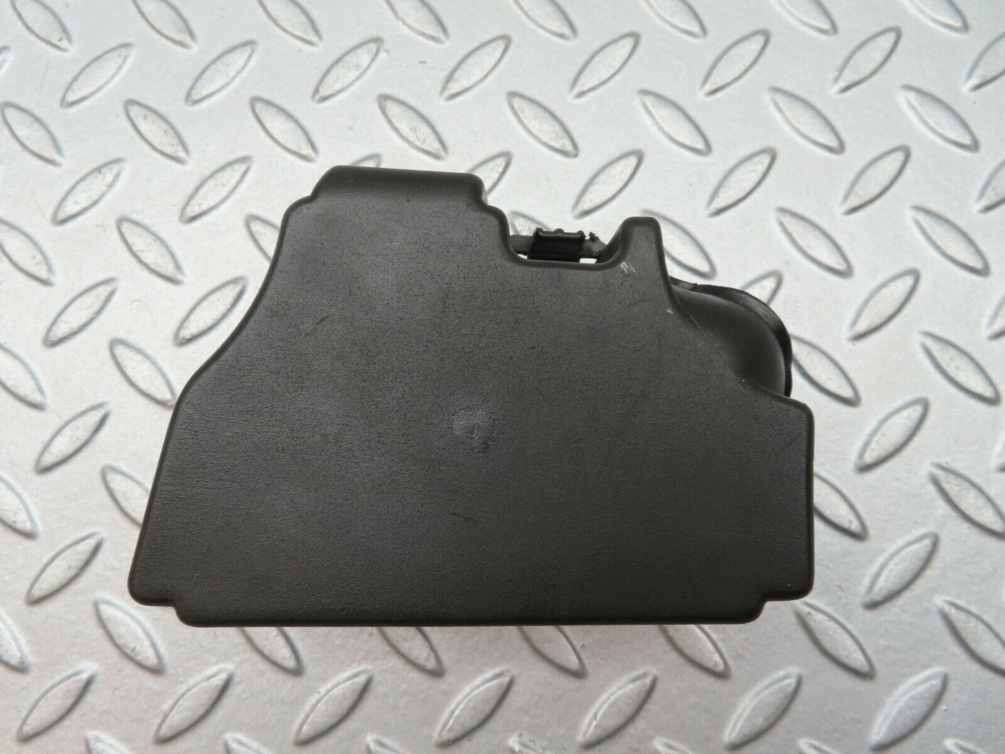 3911 Mercedes-Benz S123 200T Wagon Fuse Box Relay Cover 1235450146