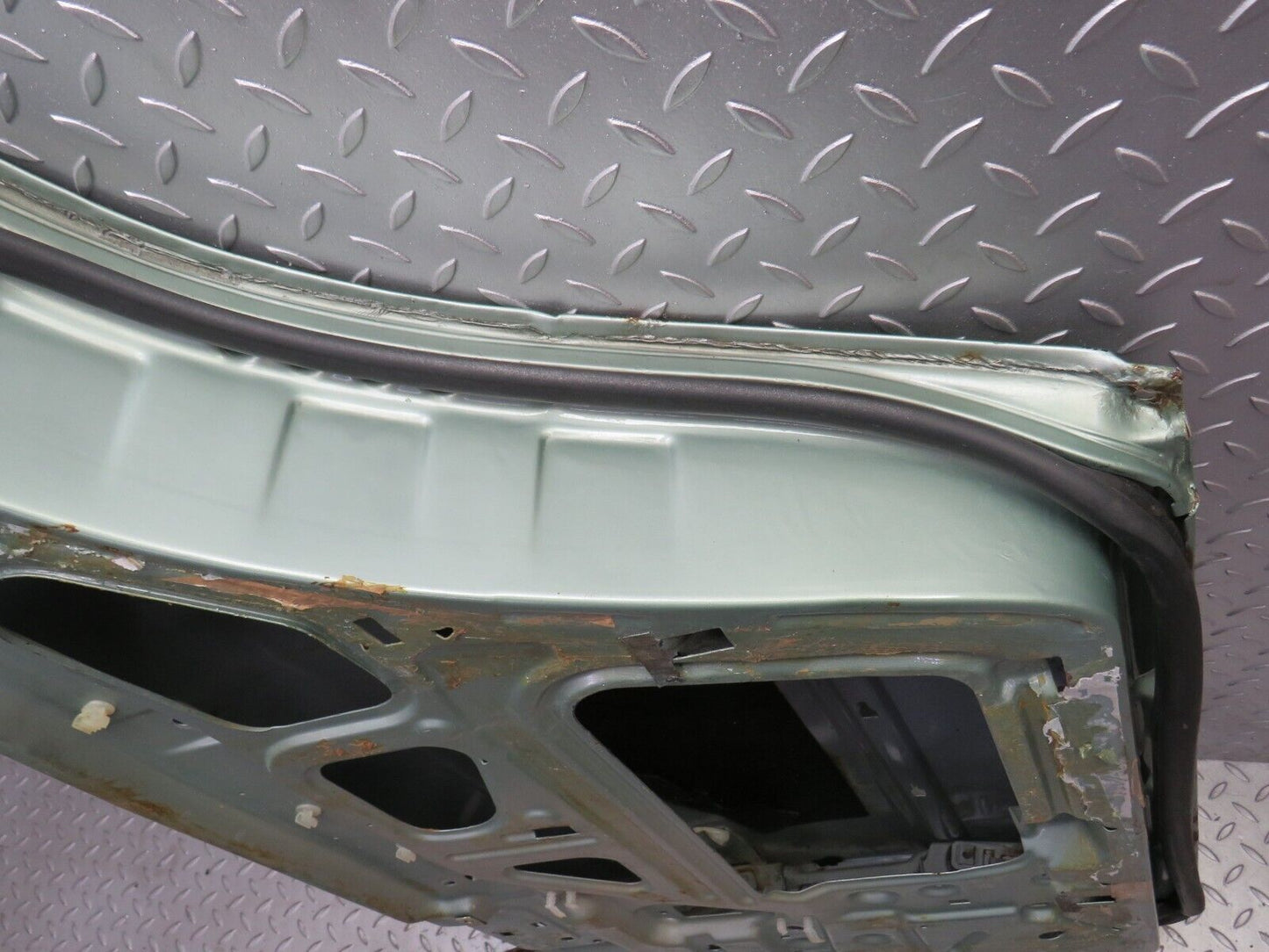 34241 Mercedes-Benz W124 260E Rear Right Door