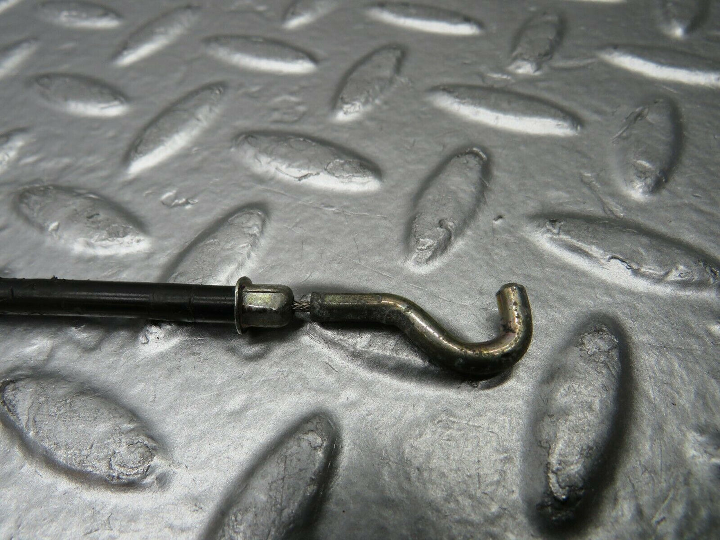 22590 Mercedes-Benz C124 E220 Coupe Door Lock Cable