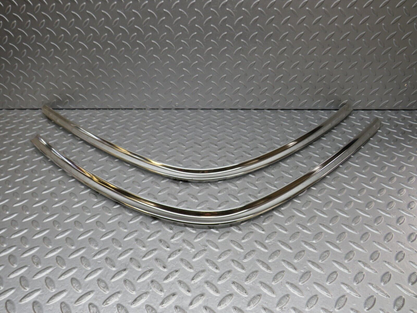 35626 Mercedes-Benz R107 280SL Coupe Soft Top Cover Chrome Trim