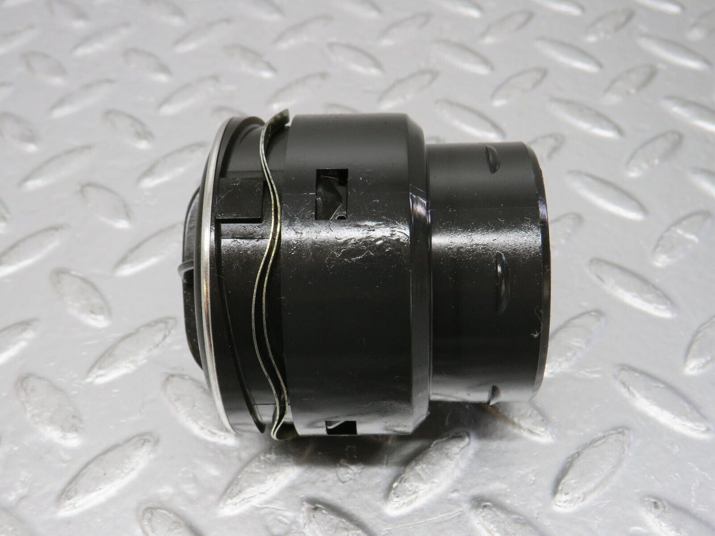 32747 Mercedes-Benz C107 R107 Dashboard Air Vent