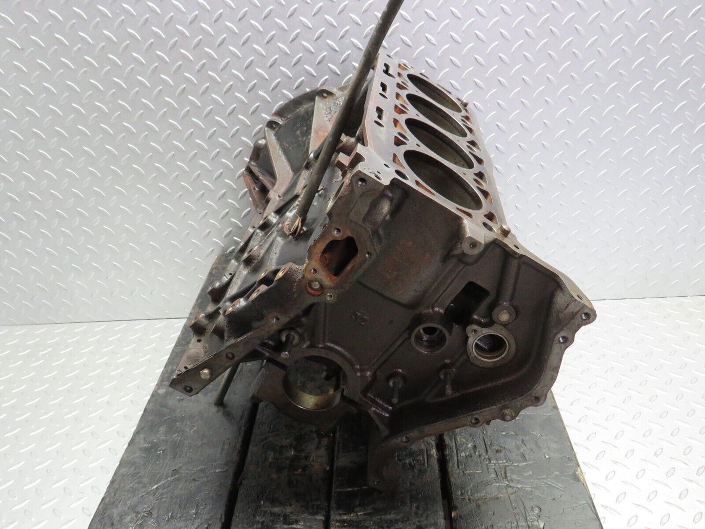 30936 Mercedes-Benz W201 190E Engine Block 1020110501 M102.961