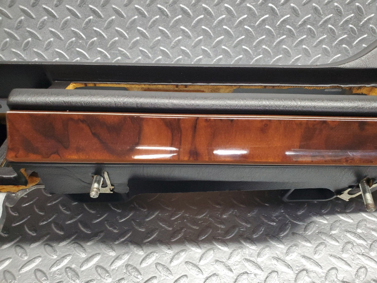 W124 dashboard black used OEM