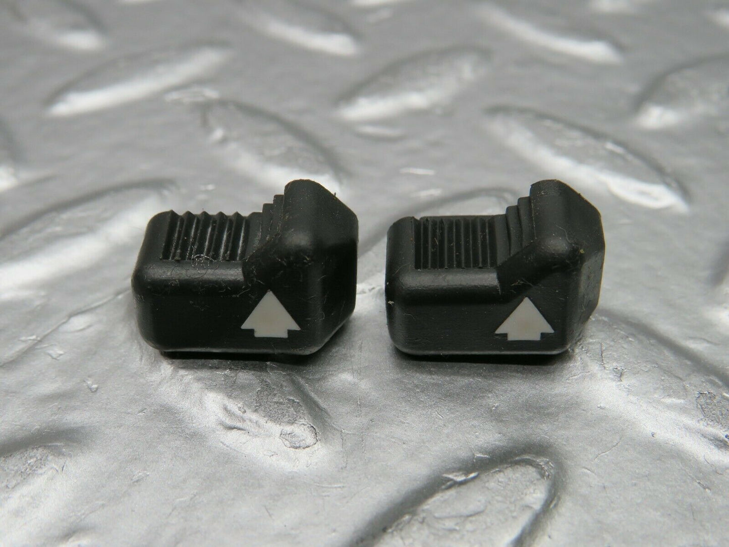 22309 Mercedes-Benz S123 280TE Wagon Heater Control Knob Set