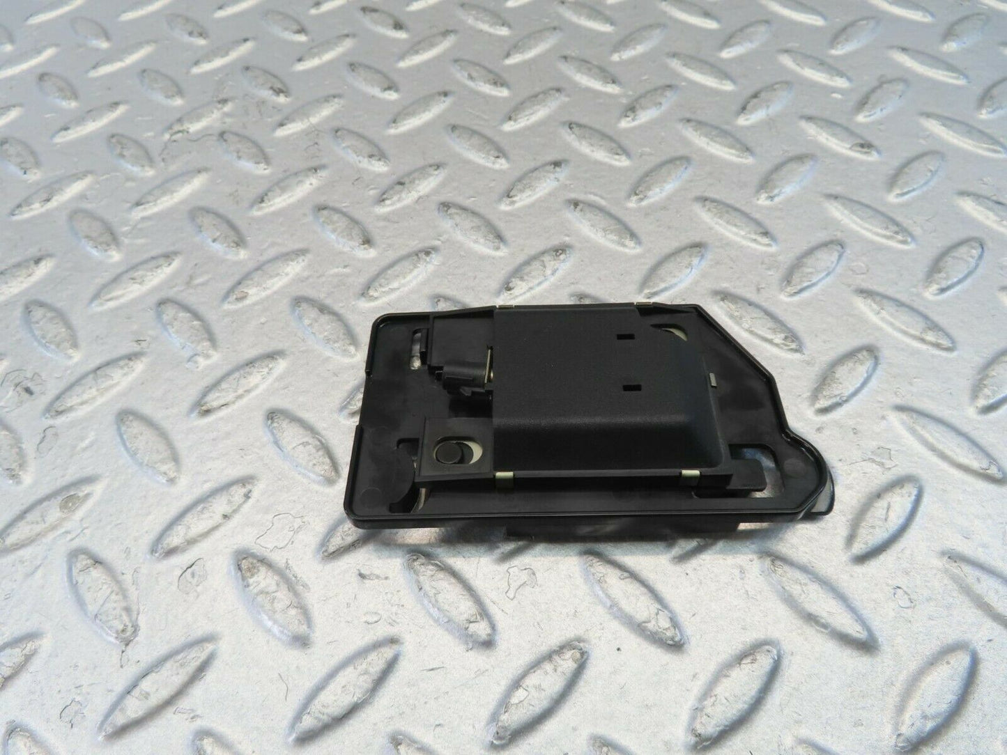 11135 Mercedes-Benz W221 S320 Bluetooth Phone Antenna Amplifier 2118203375