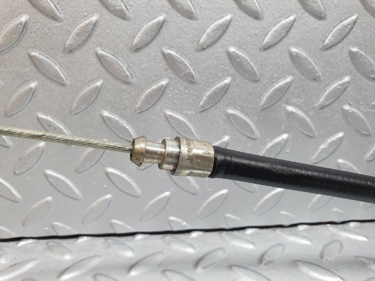 41472 Mercedes-Benz W124 200E Handbrake Cable 1244203685