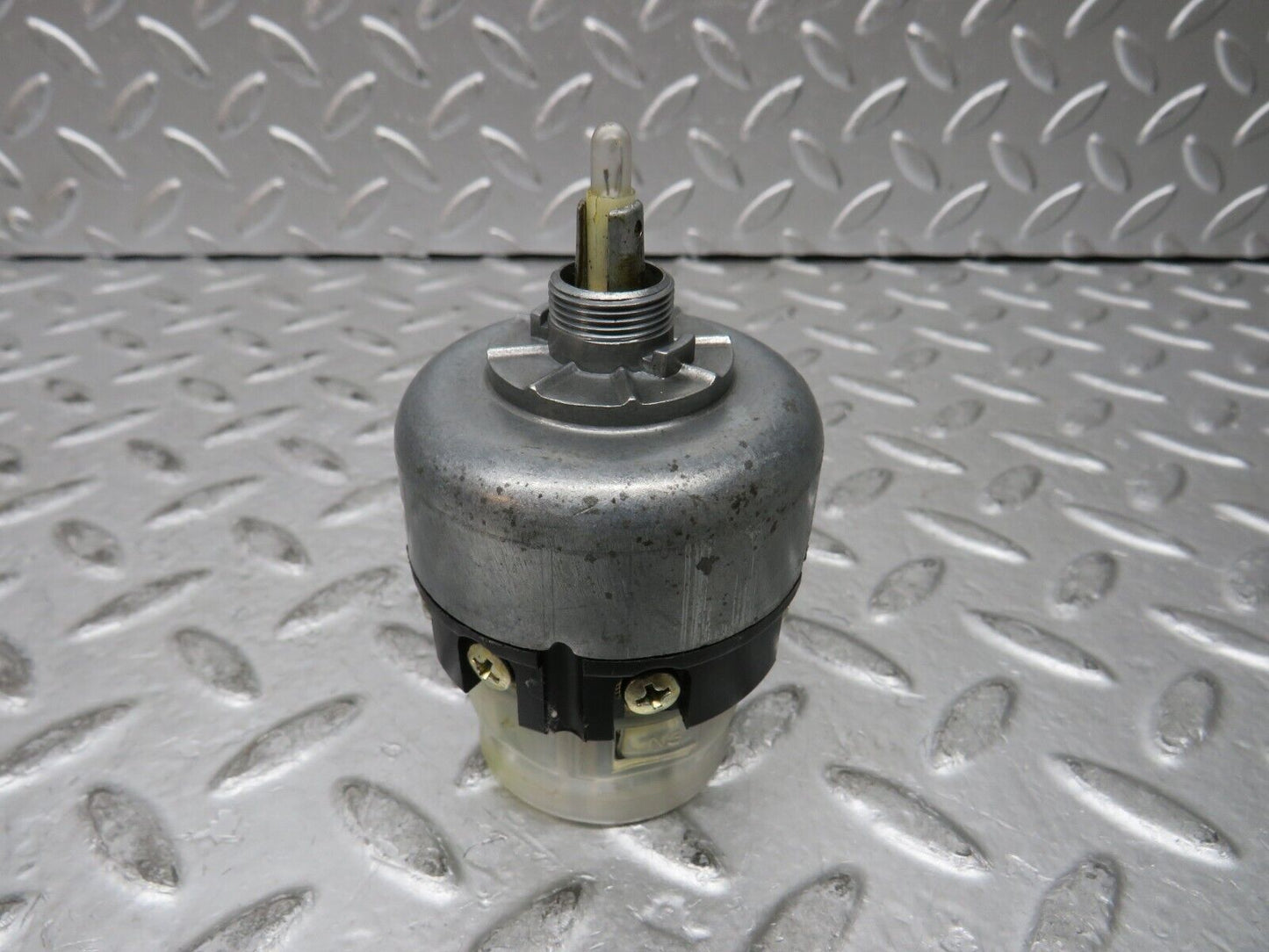 28646 Mercedes-Benz W123 230E Headlight Switch